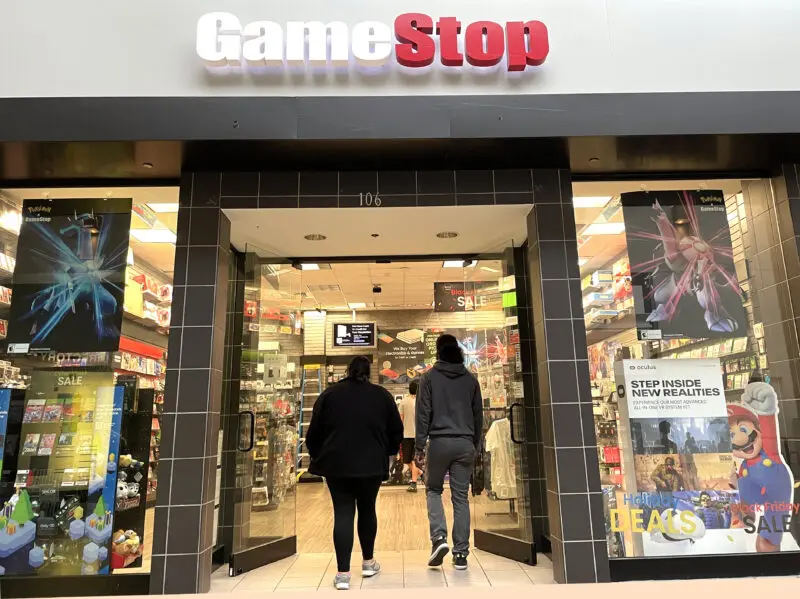 Image from article: GameStop short sellers lost almost $1 billion in Monday's monster rally