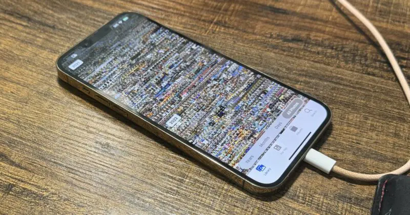 Image from article: iPhone owners say the latest iOS update is resurfacing deleted nudes